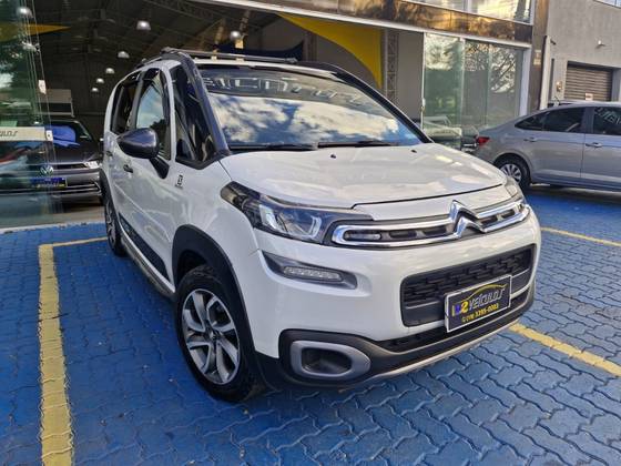 CITROËN AIRCROSS 1.6 SALOMON 16V FLEX 4P AUTOMÁTICO CITROËN AIRCROSS 1.6 SALOMON 16V FLEX 4P AUTOMÁTICO